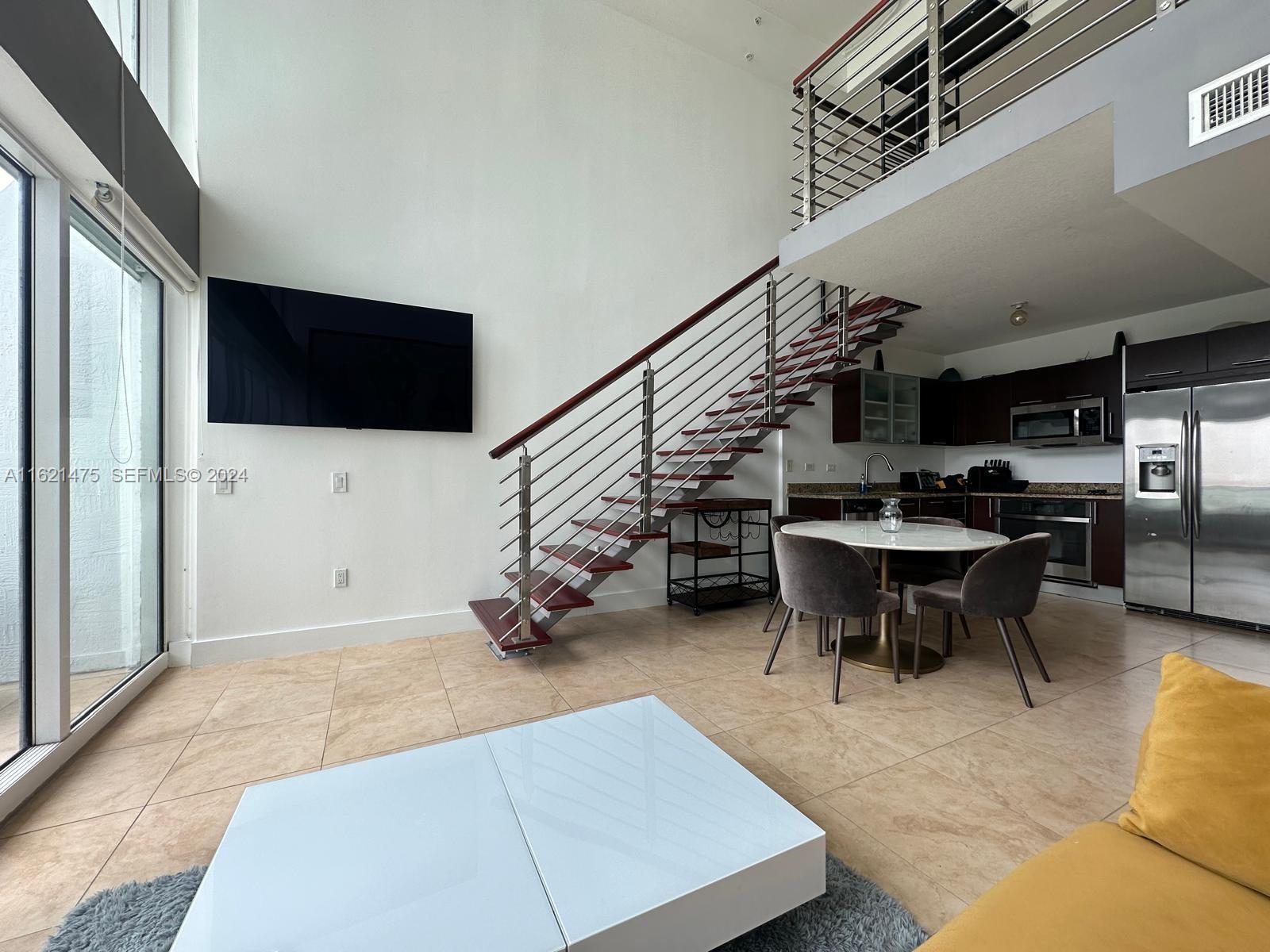 Building Photo - 41 SE 5th St