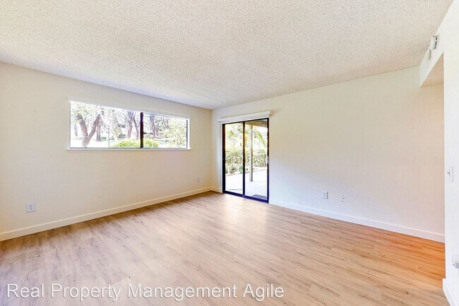 Building Photo - 3 br, 2 bath House - 31291 E Nine Drive