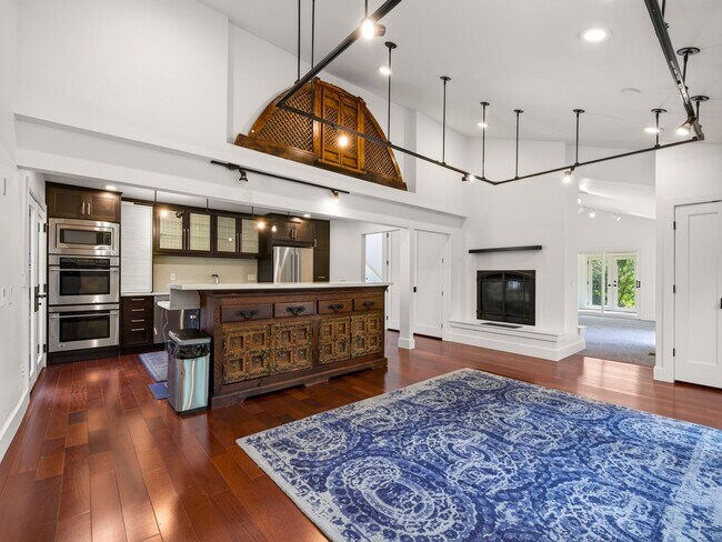 Building Photo - 11107 Gambel Oak Cir