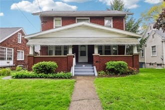 Building Photo - 636 Polk Ave