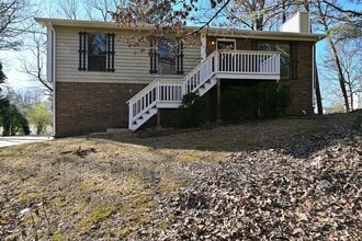 Building Photo - 436 10th Ct