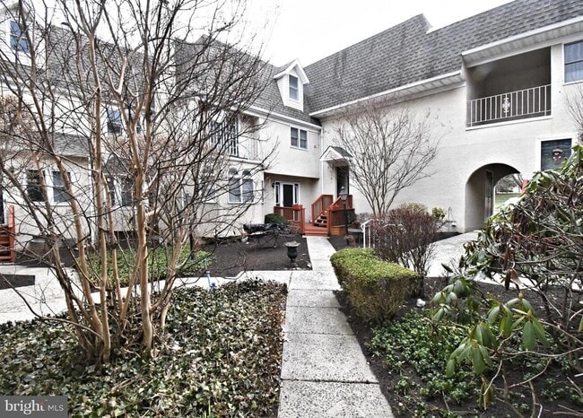 Building Photo - 1501 Margaret Ct