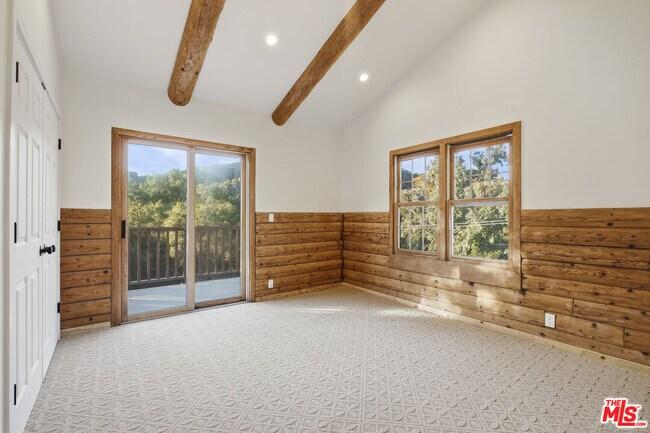 Building Photo - 373 Loftyhill Dr