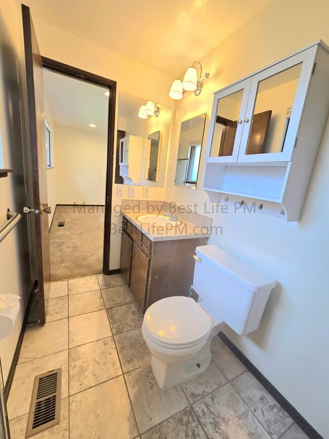 Building Photo - 2575 NW 119th Pl