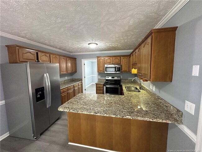 Building Photo - 3521 Harrisburg Dr