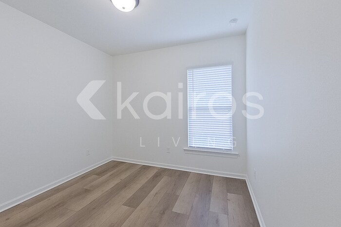 Building Photo - 206 Carencro St