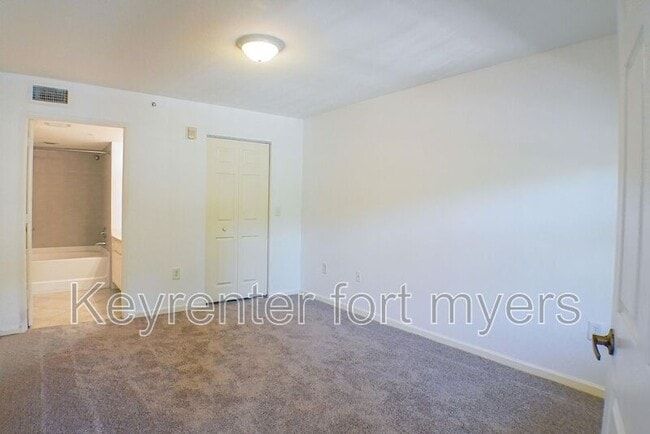 Building Photo - 4113 Residence Drive