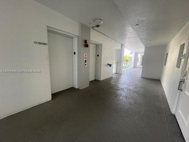 Building Photo - 17050 N Bay Rd
