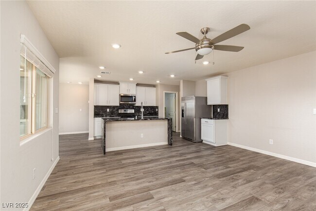 Building Photo - 4152 Sandia Star Dr