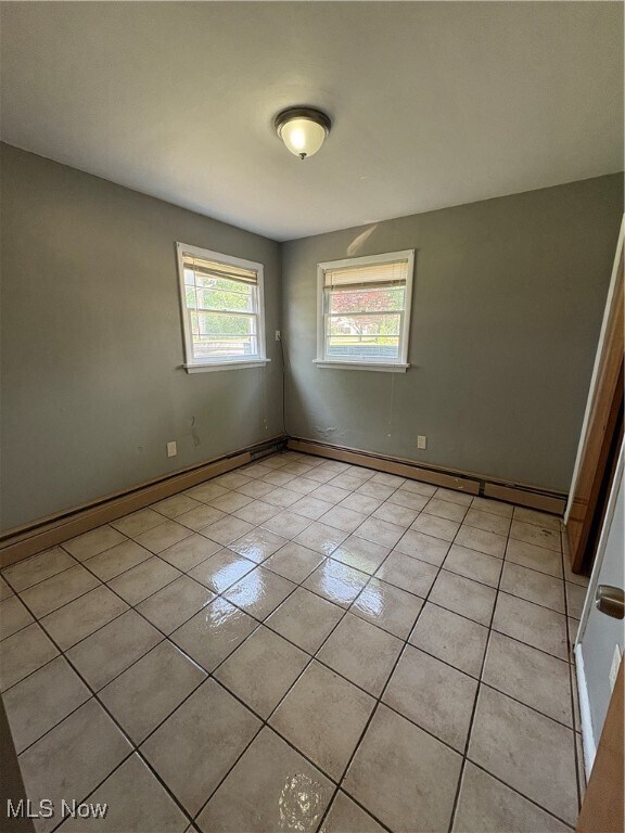 Building Photo - 3055 Hadley Ave