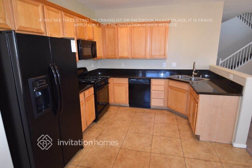 Building Photo - 5016 Copperlyn St