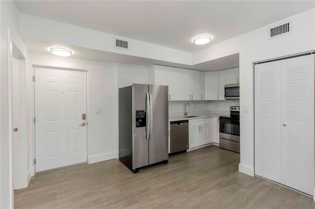 Building Photo - 1620 NW 18th St