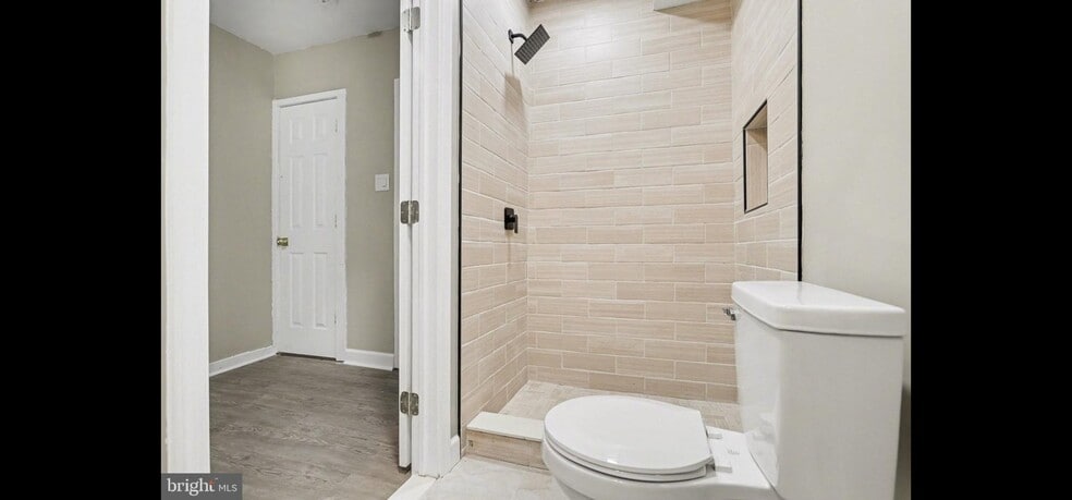 Building Photo - 26 N West St