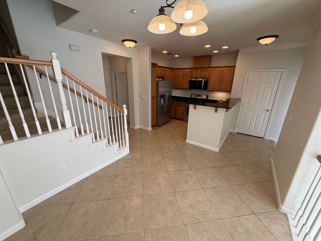 Building Photo - Refreshed Muilti-Story 2BD/2.5BA Condo in Dublin's Terraces!