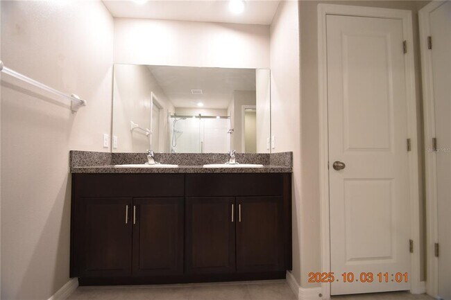Building Photo - 9511 Channing Hill Dr