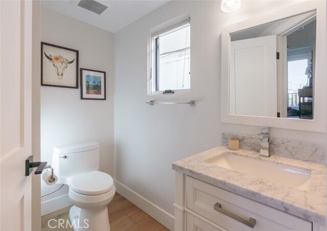 Building Photo - 314 Dahlia Pl