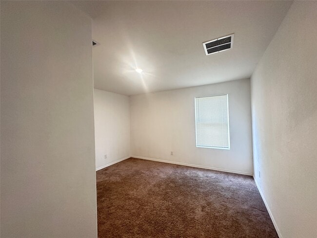 Building Photo - 2722 Winterfell St