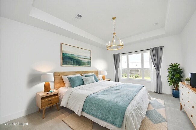 Building Photo - 10235 Forest Lake Dr