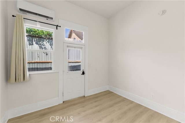 Building Photo - 1333 S Park Ave