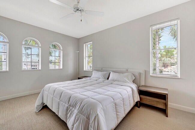 Building Photo - 7943 Talavera Pl