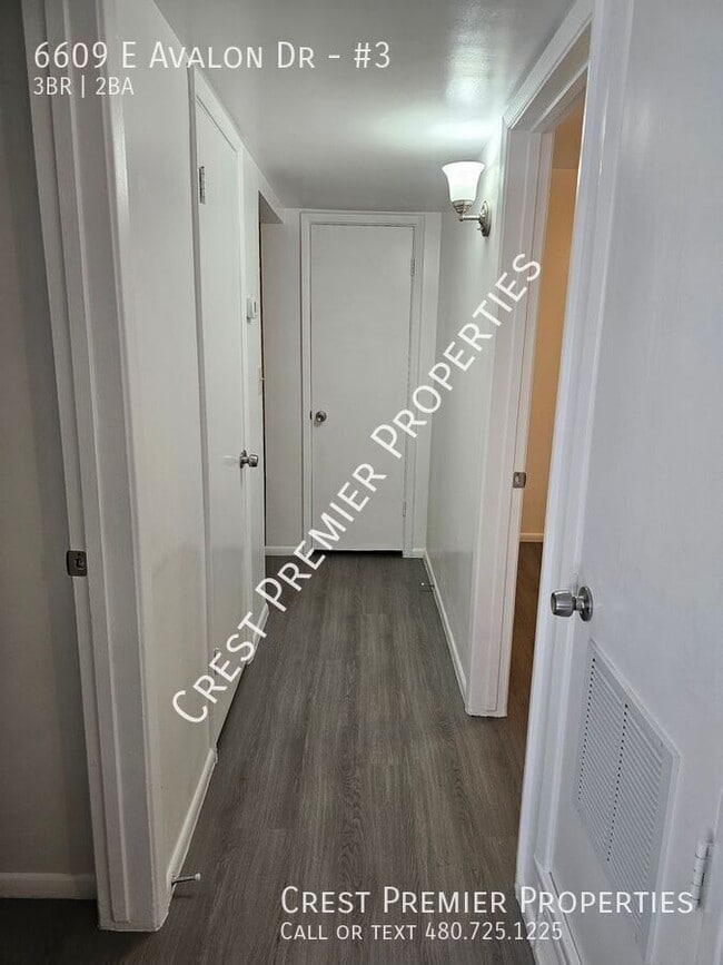 Building Photo - 6609 E Avalon Dr