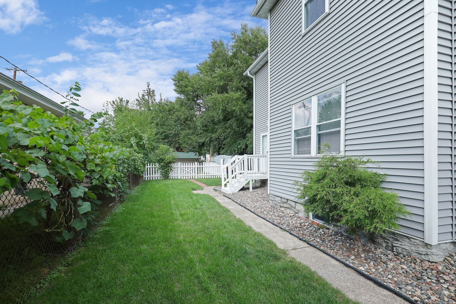 Building Photo - 1163 Randolph Ave