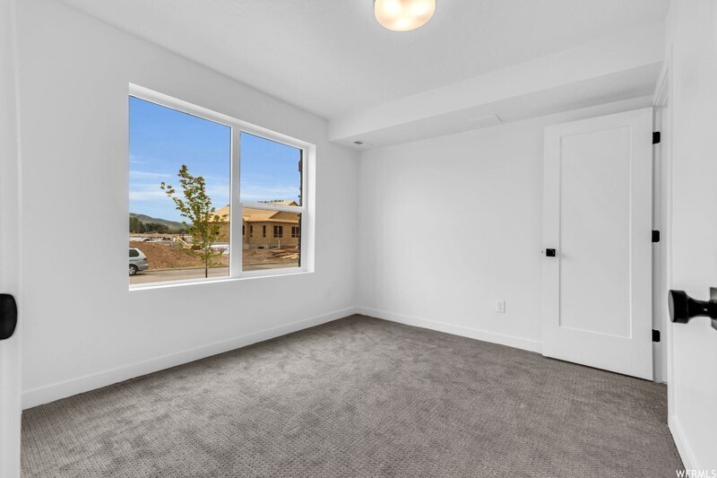 Building Photo - 5941 N Cardiff Pass Dr