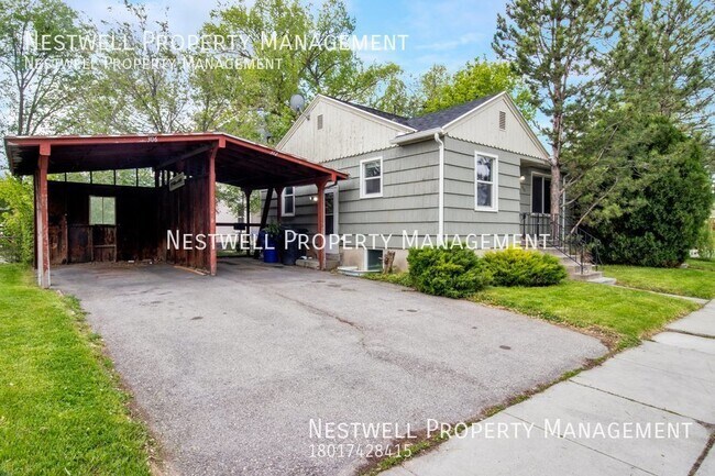 Building Photo - Great 4-bed Townhome in South Salt Lake