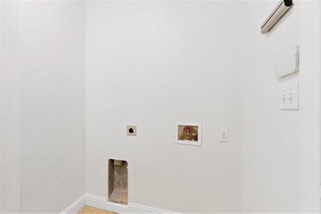 Building Photo - 4801-4803 Birchman Avenue, Fort Worth, Texas 76107