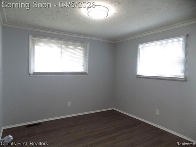 Building Photo - 39417 Cather St