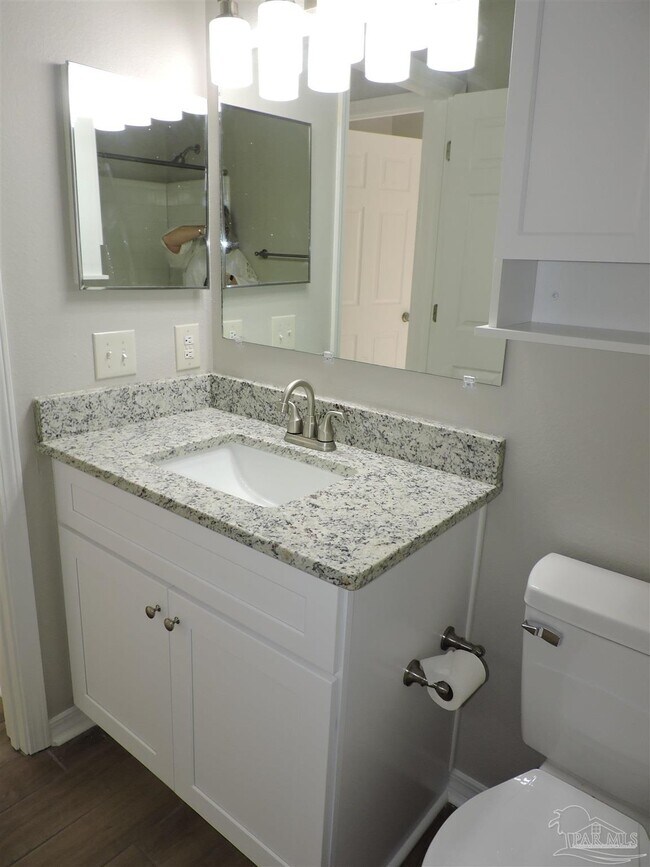 Building Photo - 2322 Shoal Creek Dr