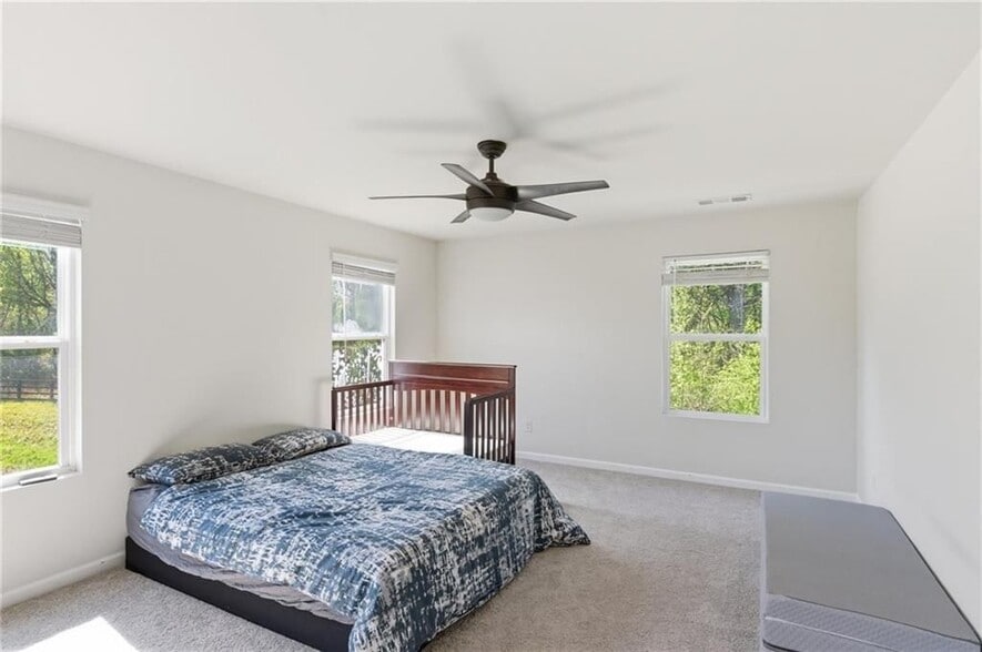 Building Photo - 296 Maple Brook Dr