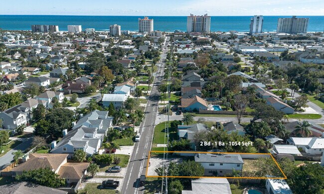 Building Photo - For Rent – Newly Renovated Modern Beach Du...