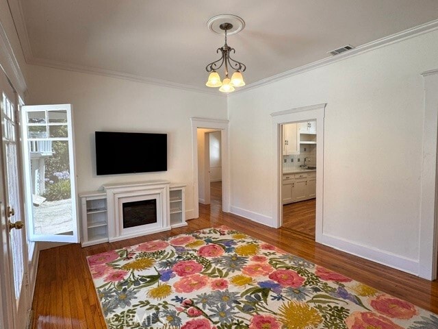 Building Photo - 1325 E Altadena Dr