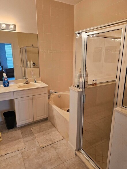 Building Photo - 10451 SW Academic Way