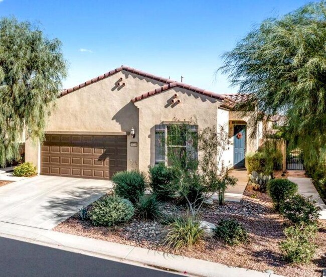 Primary Photo - 39310 Calle Popoca