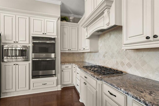 Building Photo - 16916 W Caramel Apple Trail