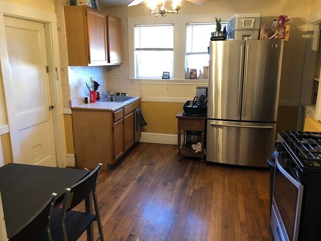 Building Photo - 23 Frawley St