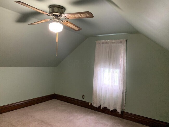 Building Photo - 4790 Lancaster Thornville Rd NE