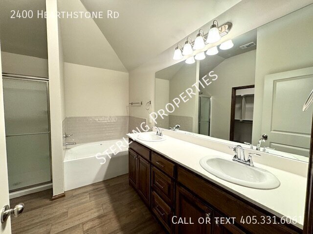 Building Photo - 2400 Hearthstone Rd