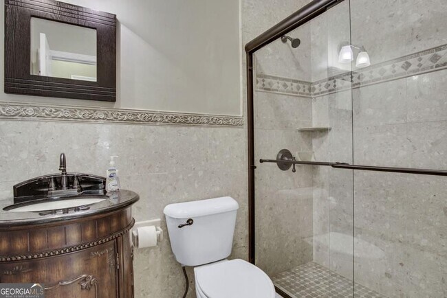 Building Photo - 3720 River Hollow Run