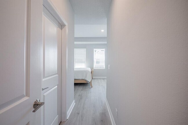 Building Photo - 2400 Ezzell Ct