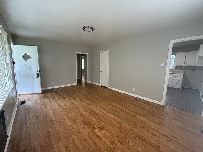 Building Photo - 2810 Cecil Ave