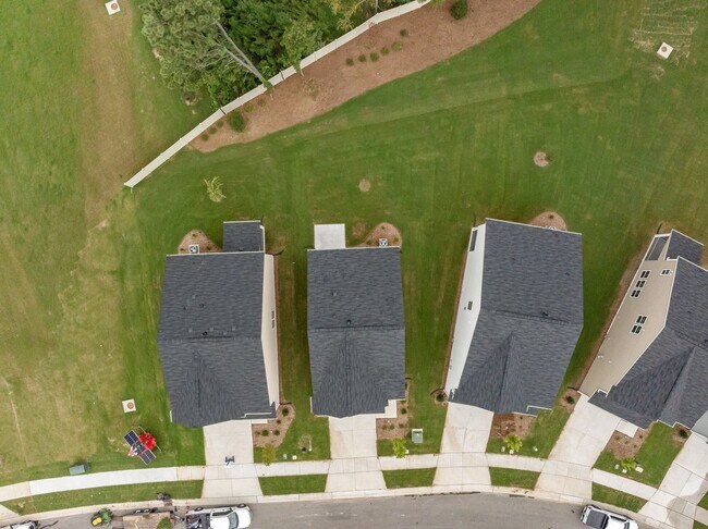 Building Photo - 2203 Cape May Ln
