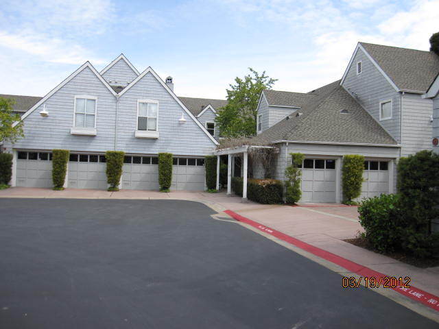 Building Photo - 206 Mendocino Way