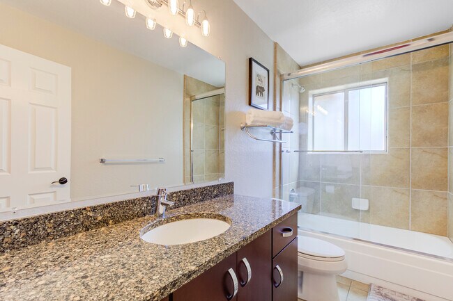 Building Photo - 758 Bigler Cir