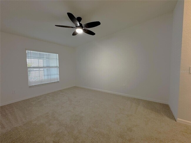 Building Photo - 14271 Heritage Landing Blvd