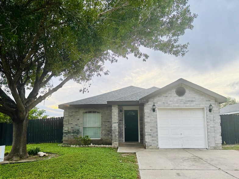 Primary Photo - 2951 McCormack Dr