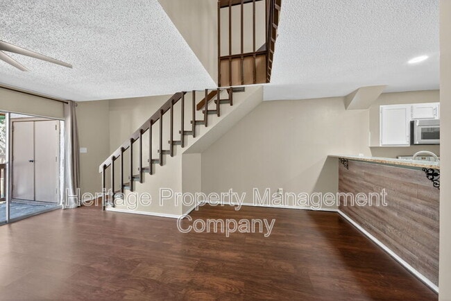 Building Photo - 4107 Medical Dr
