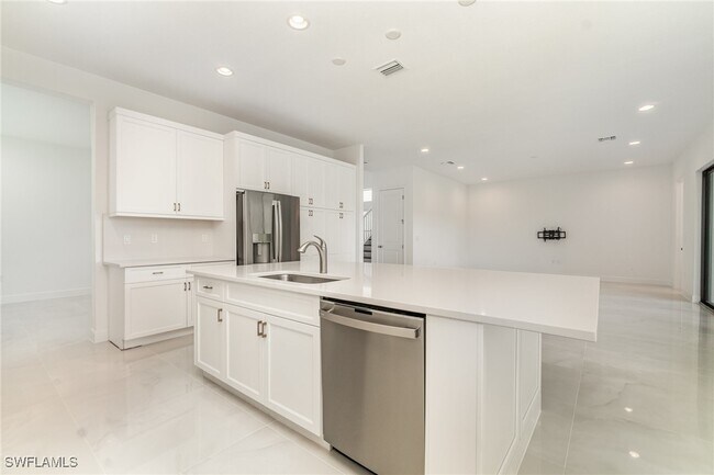 Building Photo - 20115 Camellia Crosse Ln